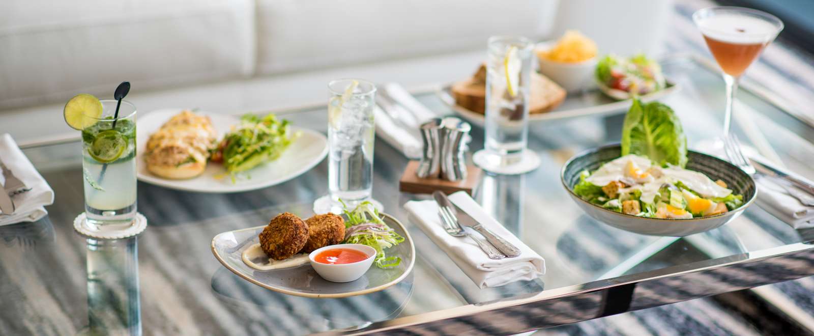 season bar lunch dishes at the park hotel