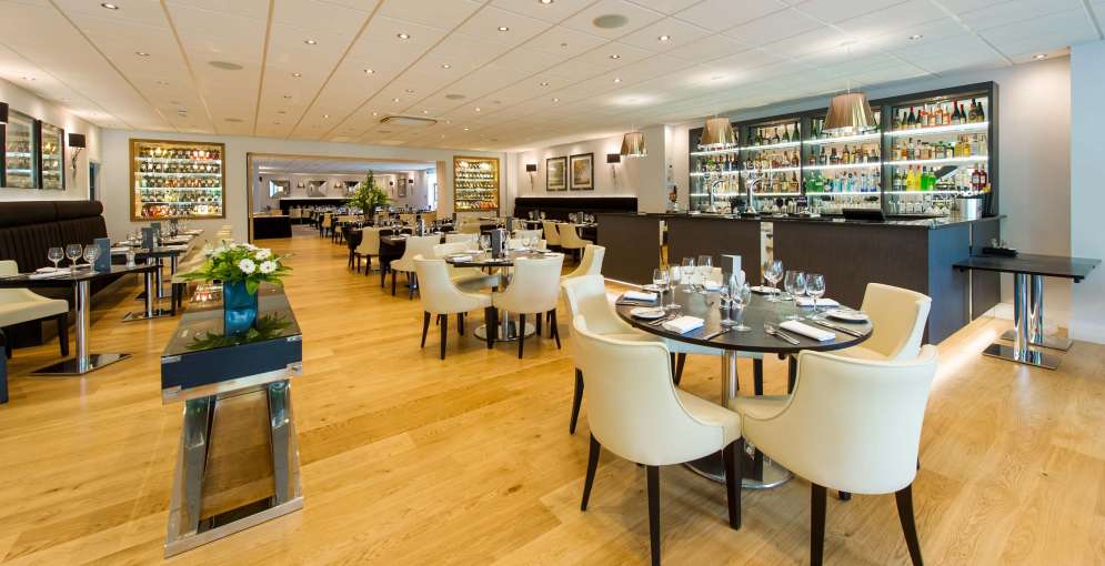 Park Hotel Restaurant Dining and Bar Area