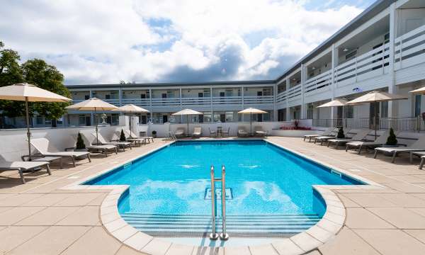 The Barnstaple Hotel Outdoor Swimming Pool and Sun Loungers