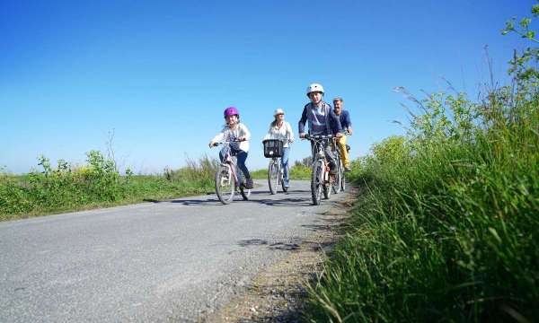 family cycling